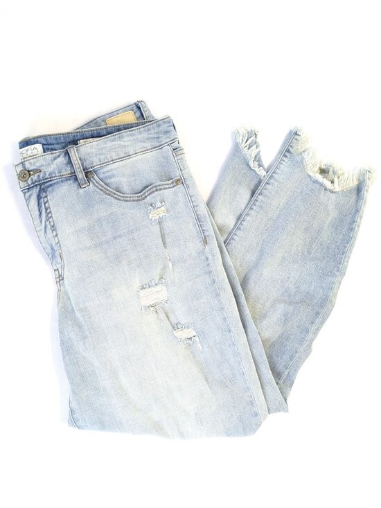 sofia by sofia vergara Denim - Sofia Vergara Bagi Boyfriend Jeans - Women's 12 - Distressed with Sharkbite Hem